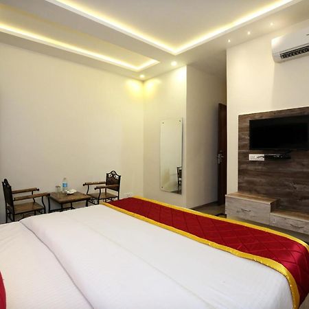 Oyo 9159 Hotel Royal Woodslark Zirakpur Ngoại thất bức ảnh