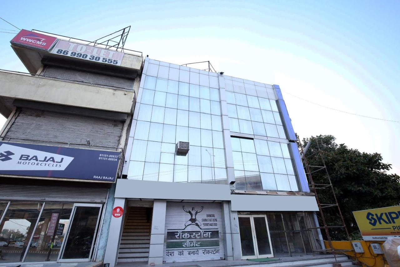Oyo 9159 Hotel Royal Woodslark Zirakpur Ngoại thất bức ảnh